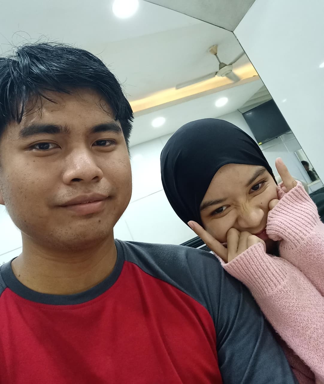 berburu makan di malam hari